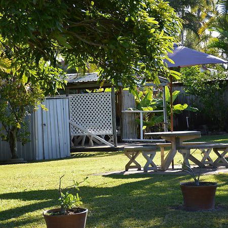Rover Holiday Units Mackay Esterno foto