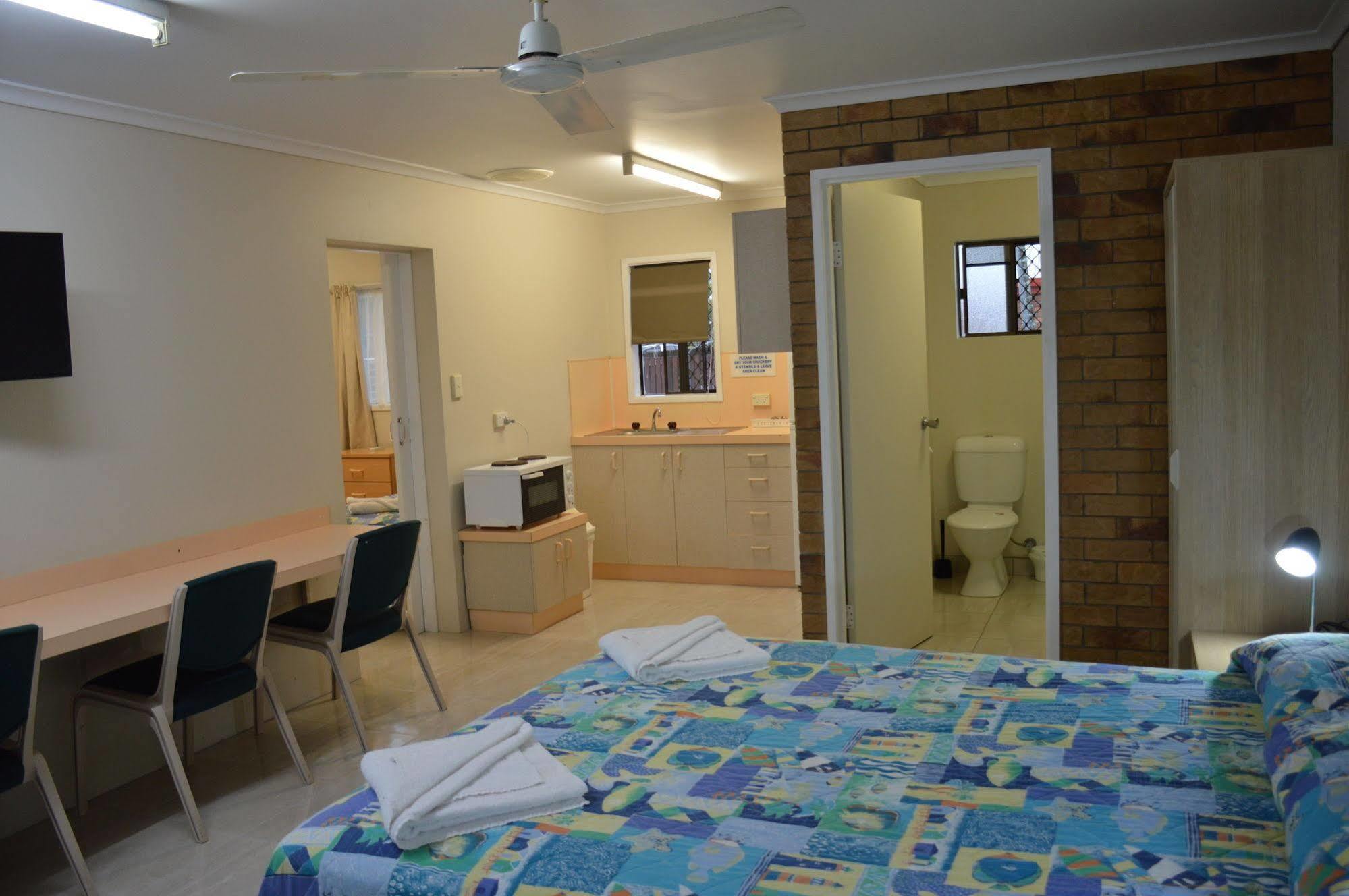 Rover Holiday Units Mackay Esterno foto