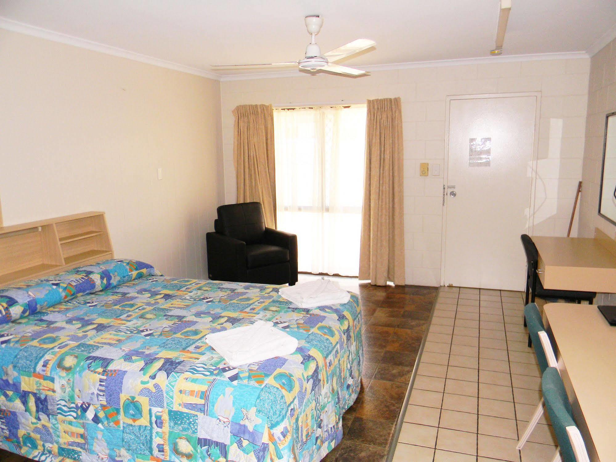 Rover Holiday Units Mackay Esterno foto