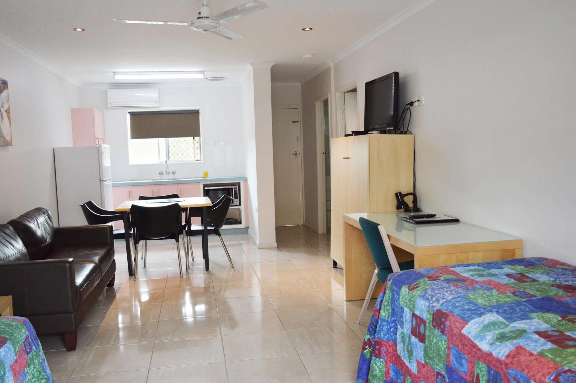 Rover Holiday Units Mackay Esterno foto