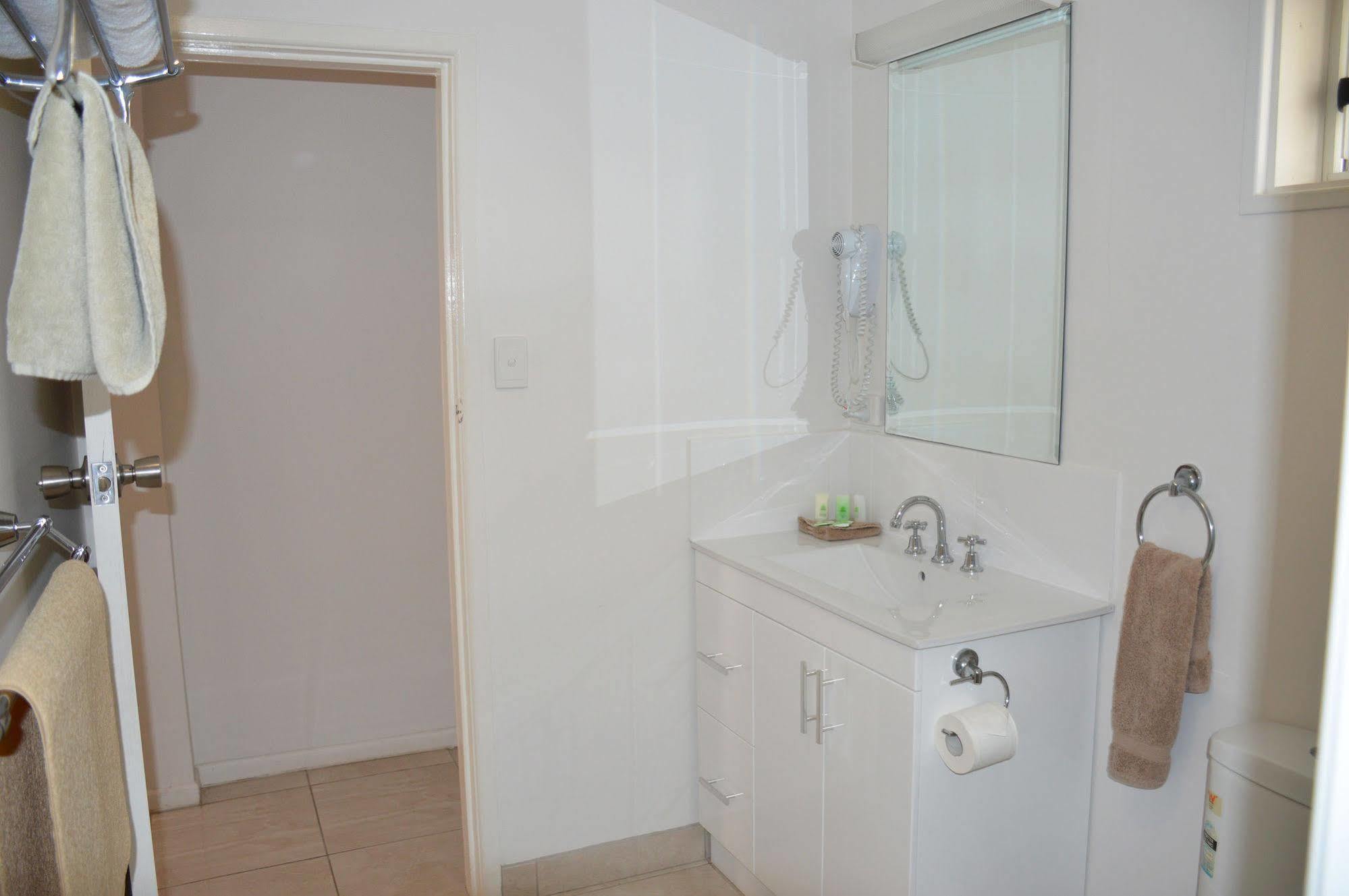 Rover Holiday Units Mackay Esterno foto