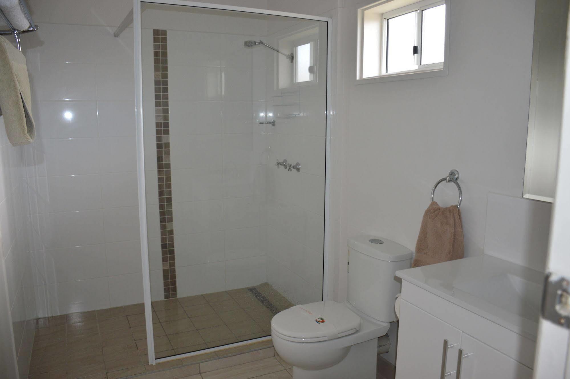 Rover Holiday Units Mackay Esterno foto